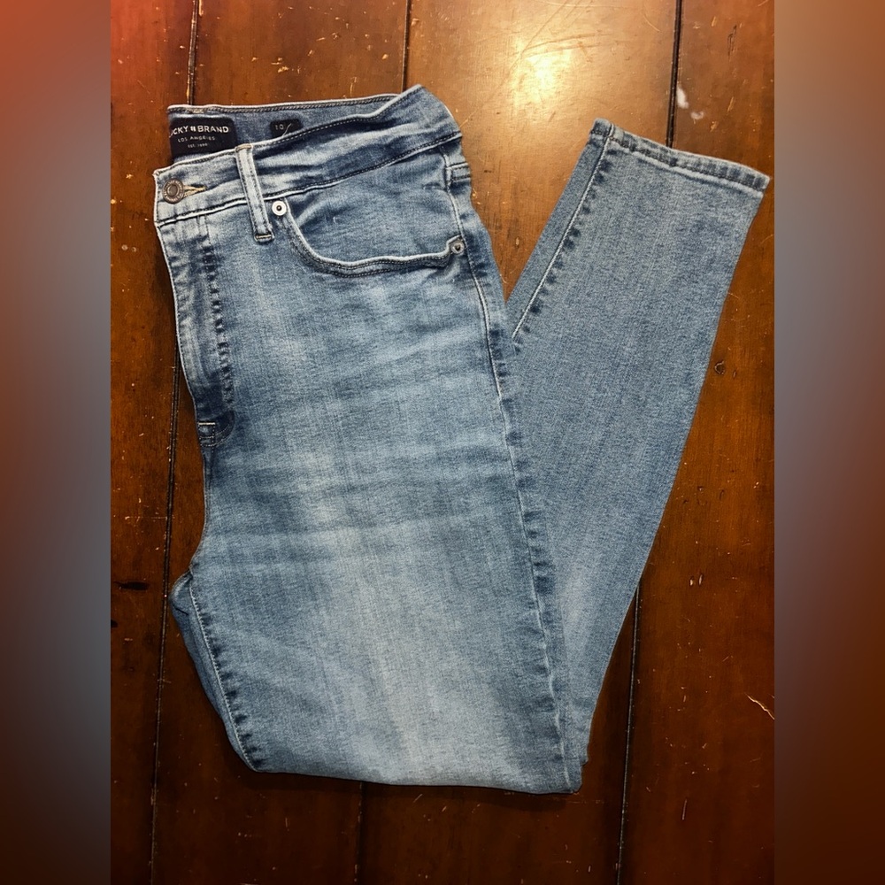 Lucky Brand Light Blue Skinny Jeans